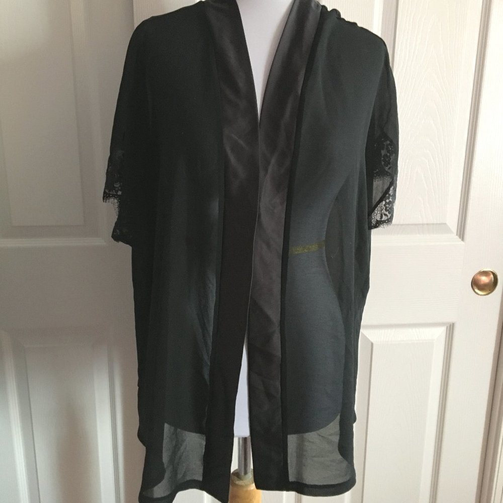 Gilligan & O'Malley Sheer Black Robe